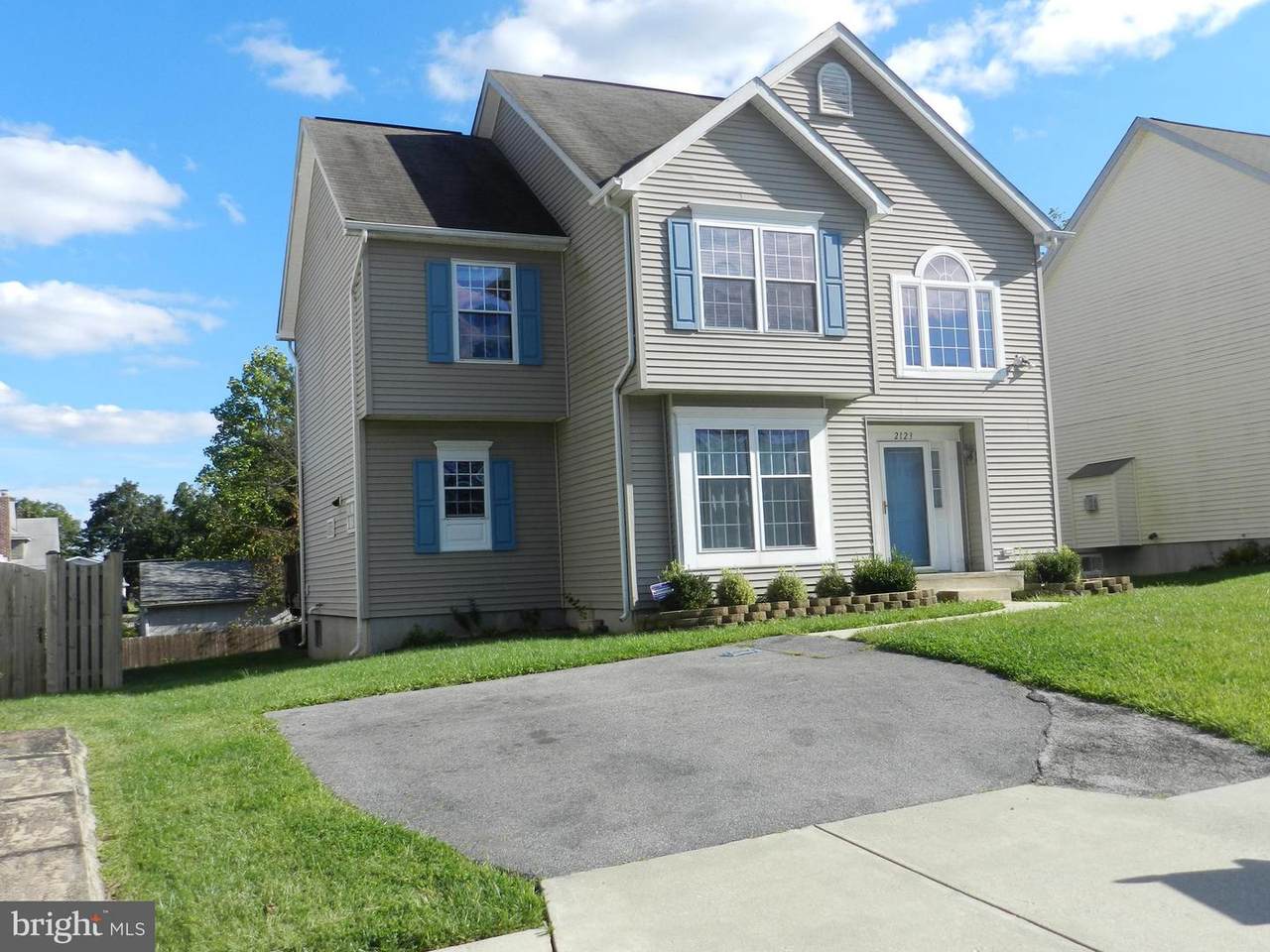 2123 Streamway Court - Photo 1