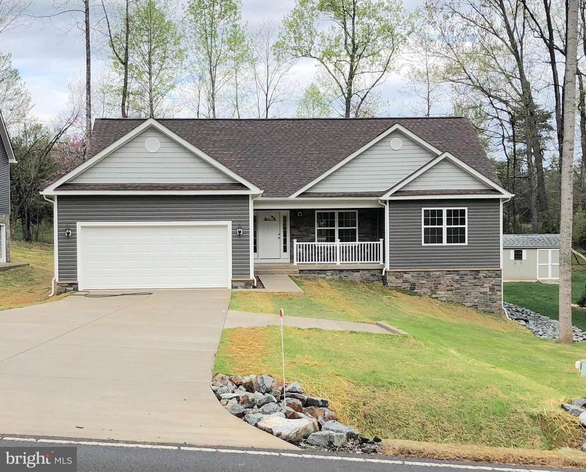513 Liberty Boulevard - Photo 1