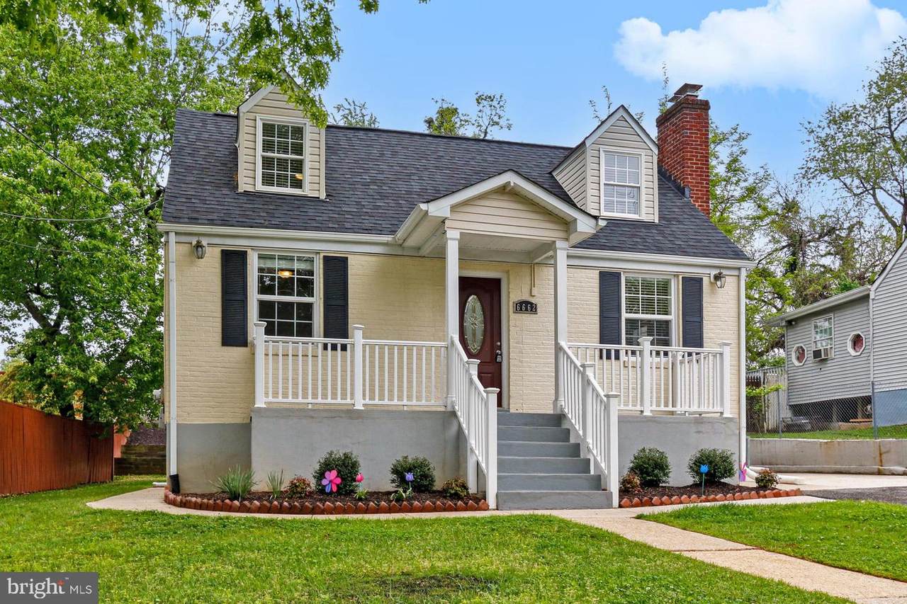 6662 Chestnut Avenue - Photo 1