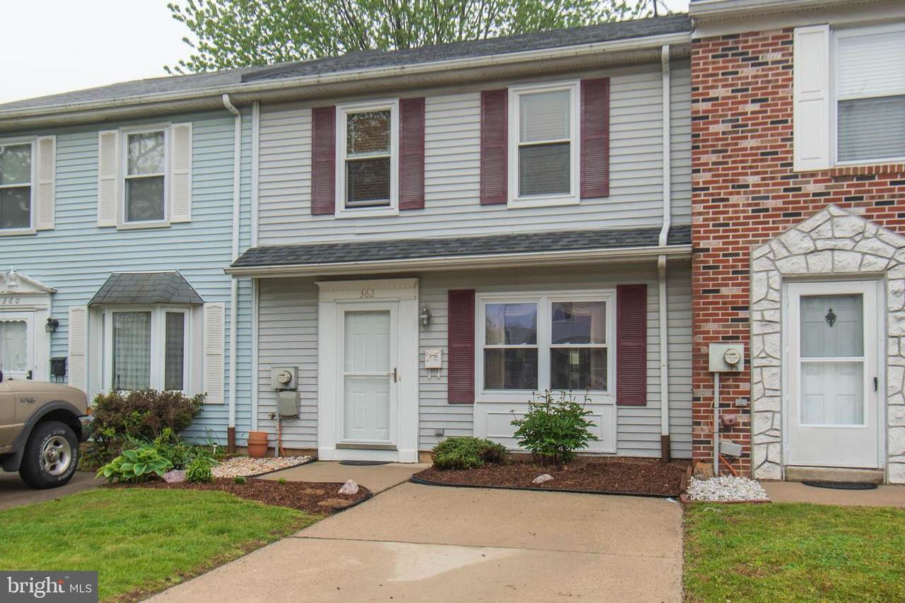 362 Delmar Street - Photo 1
