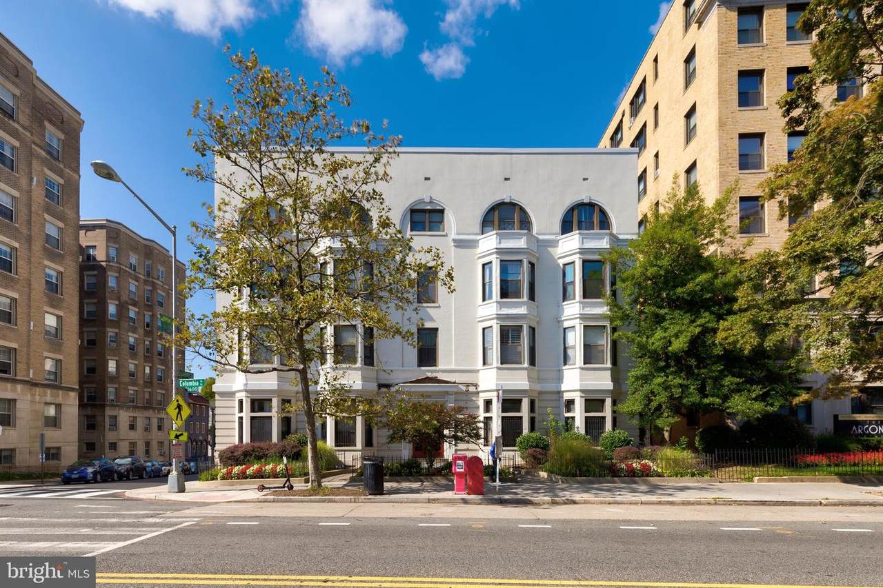 1669 Columbia Road - Photo 1