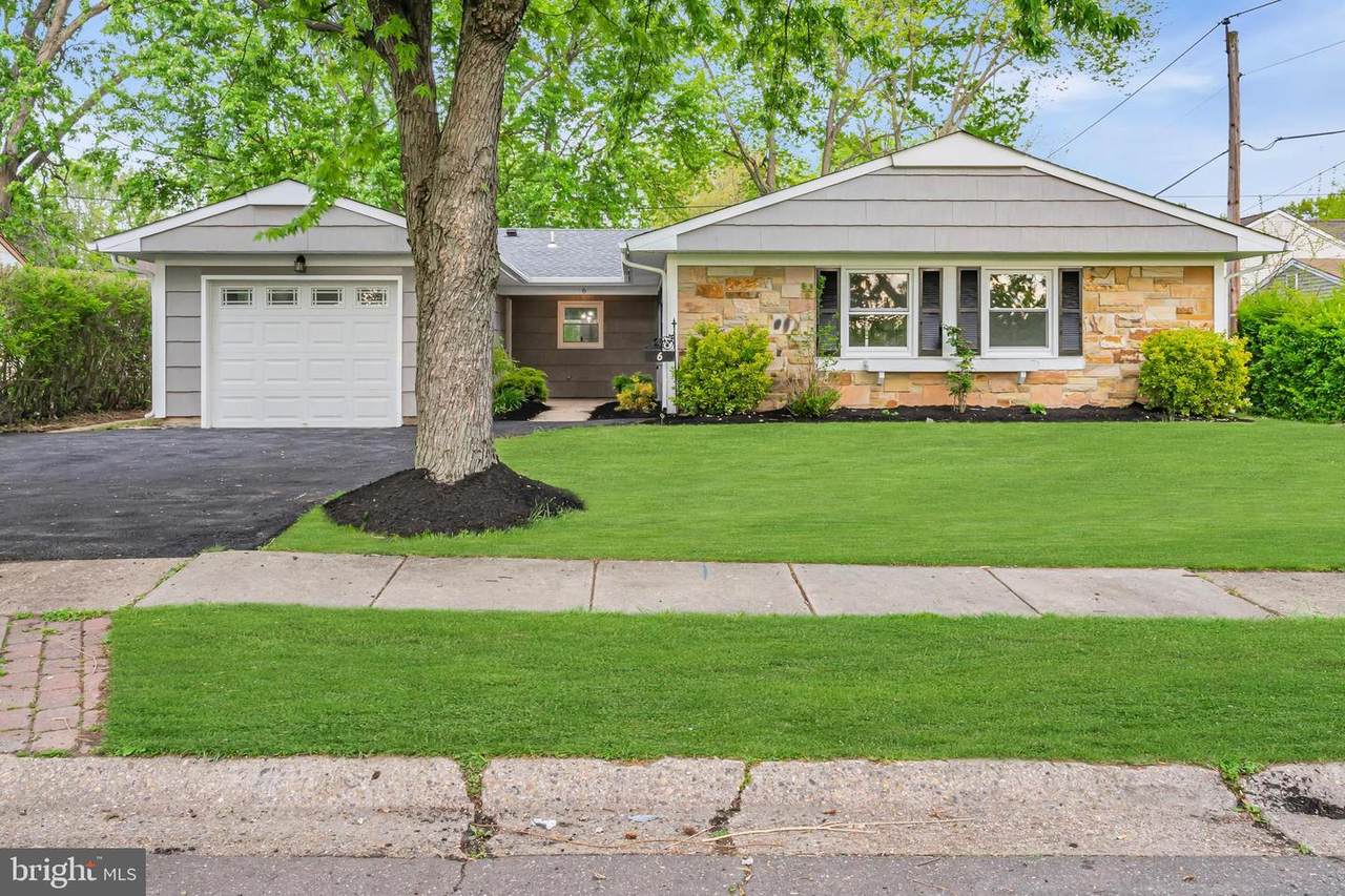 6 Huntington Lane - Photo 1