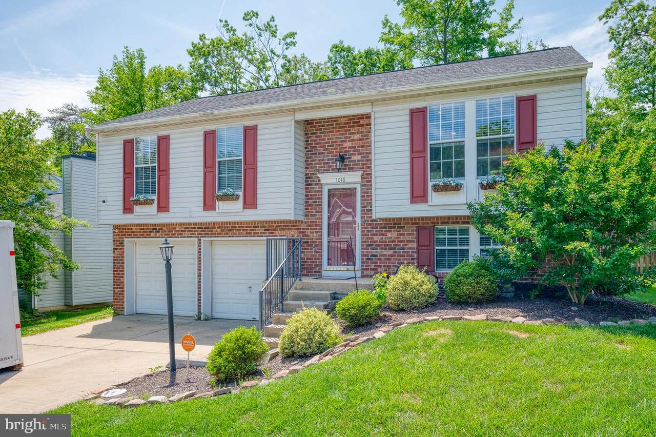 1016 Mariner Road - Photo 1