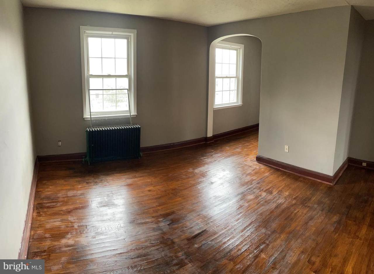 2958 Cornwall Road - Photo 1