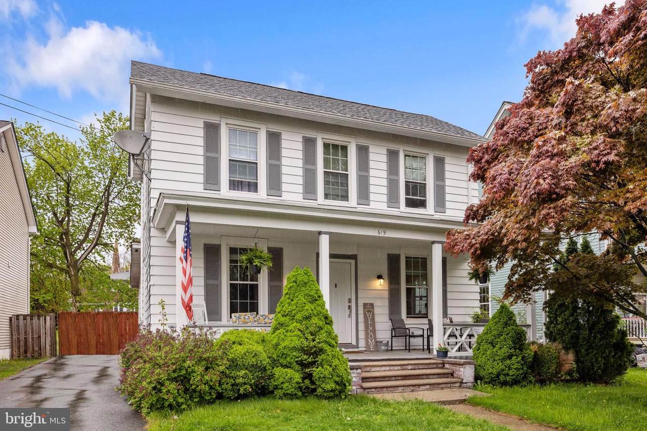 619 Madison Street - Photo 1