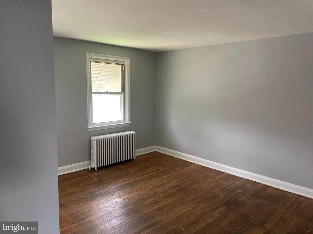 2948 Cornwall - Photo 1