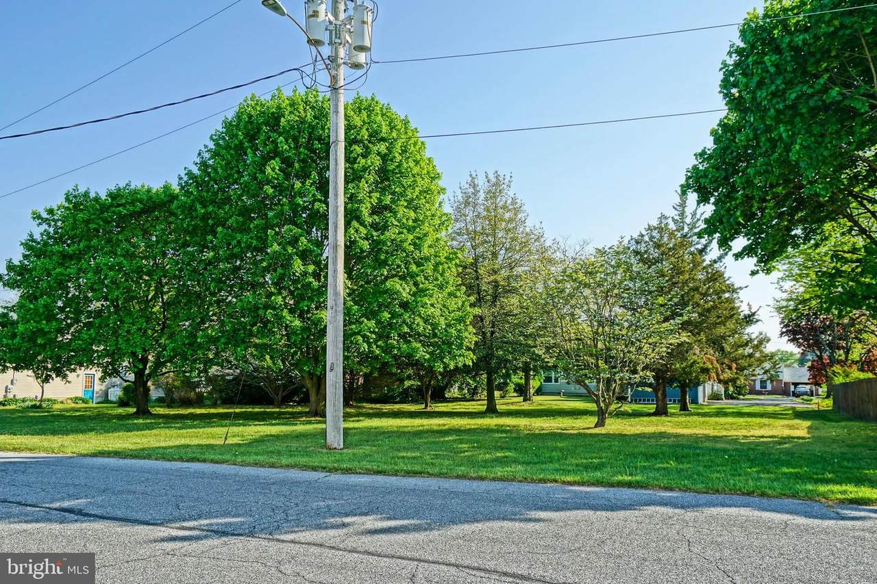 310 Kent Place - Photo 1
