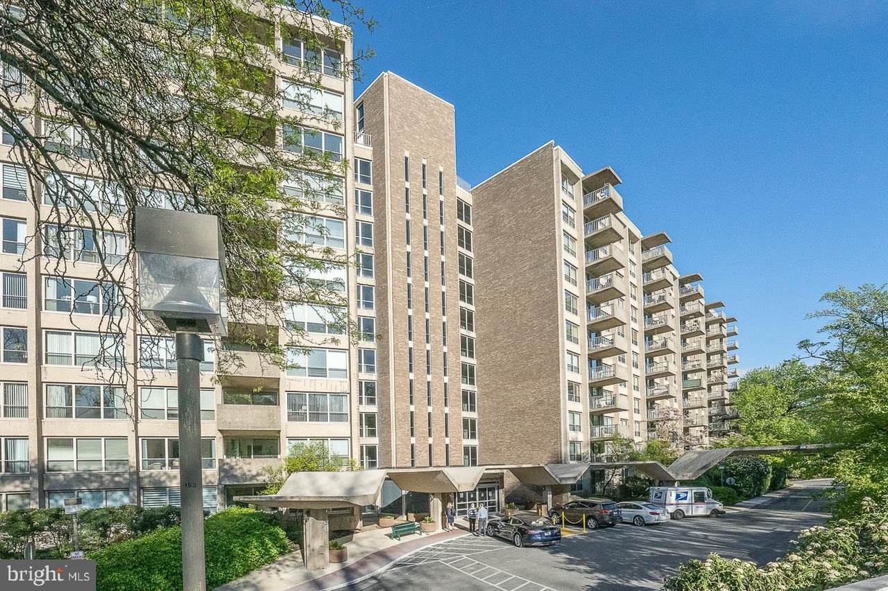 1001 City Avenue - Photo 1