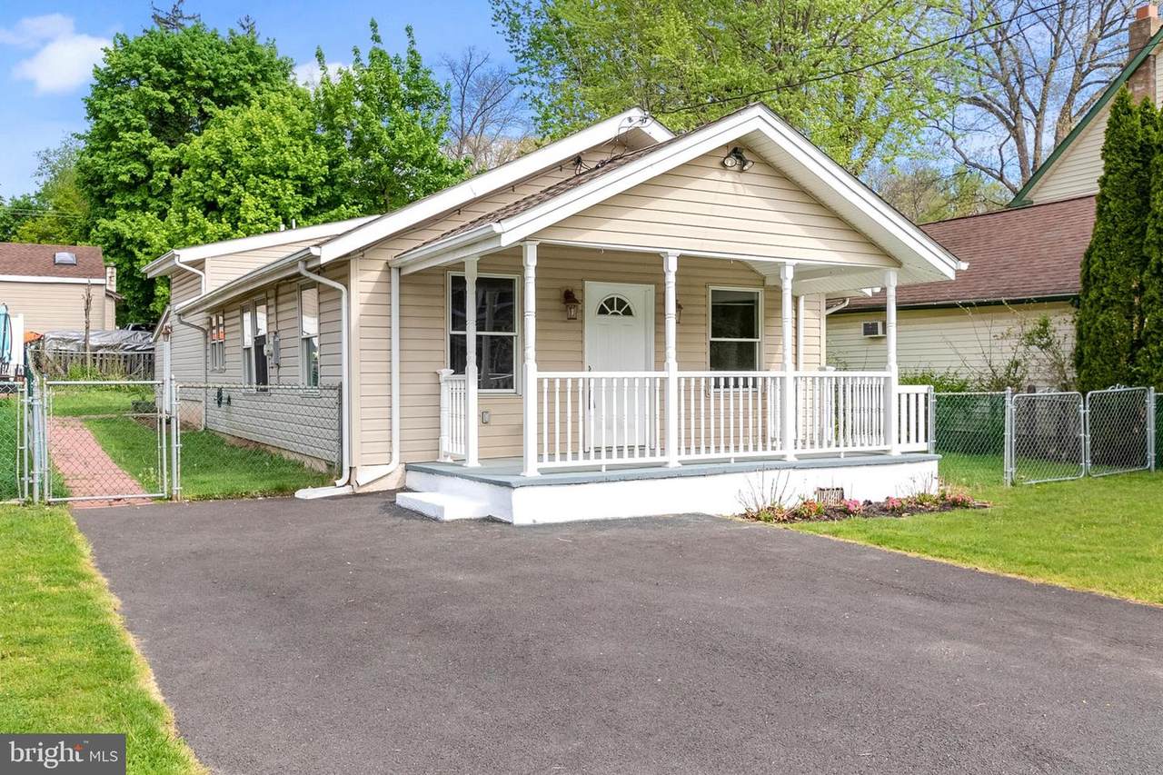 808 Philadelphia Avenue - Photo 1