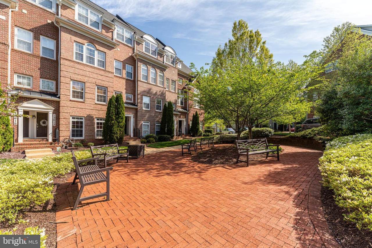 13616 Dover Cliffs Place - Photo 1
