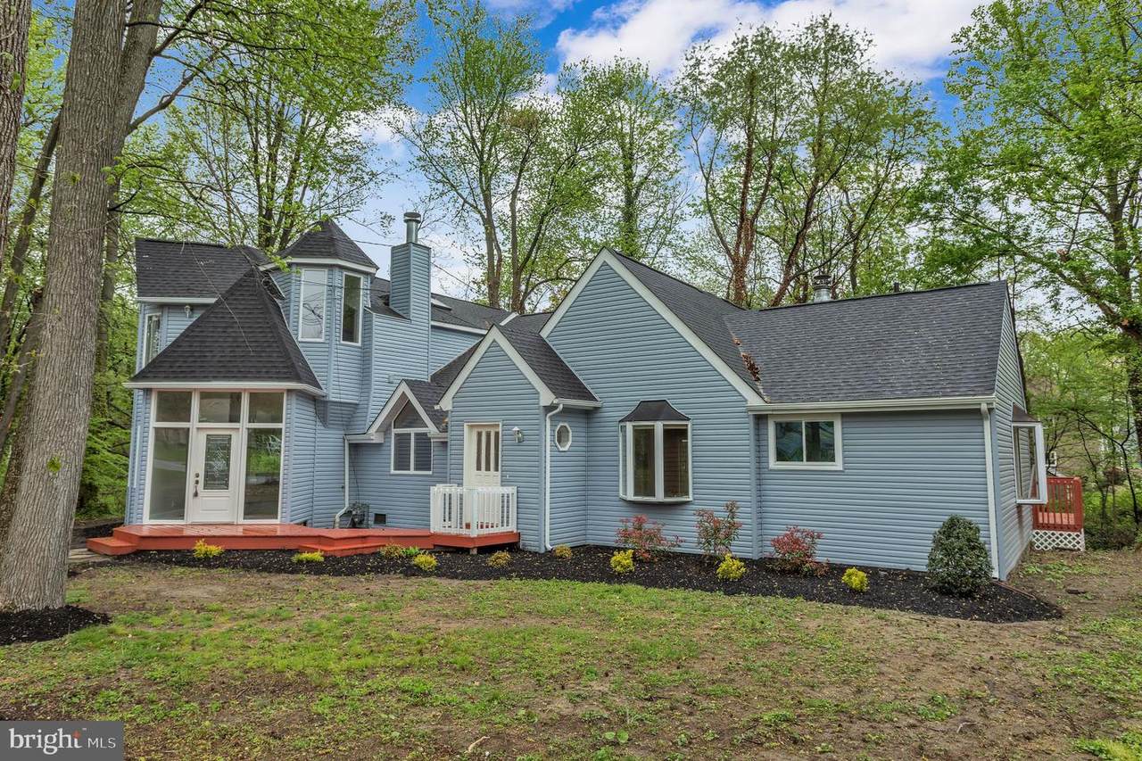 406 Oak Avenue - Photo 1