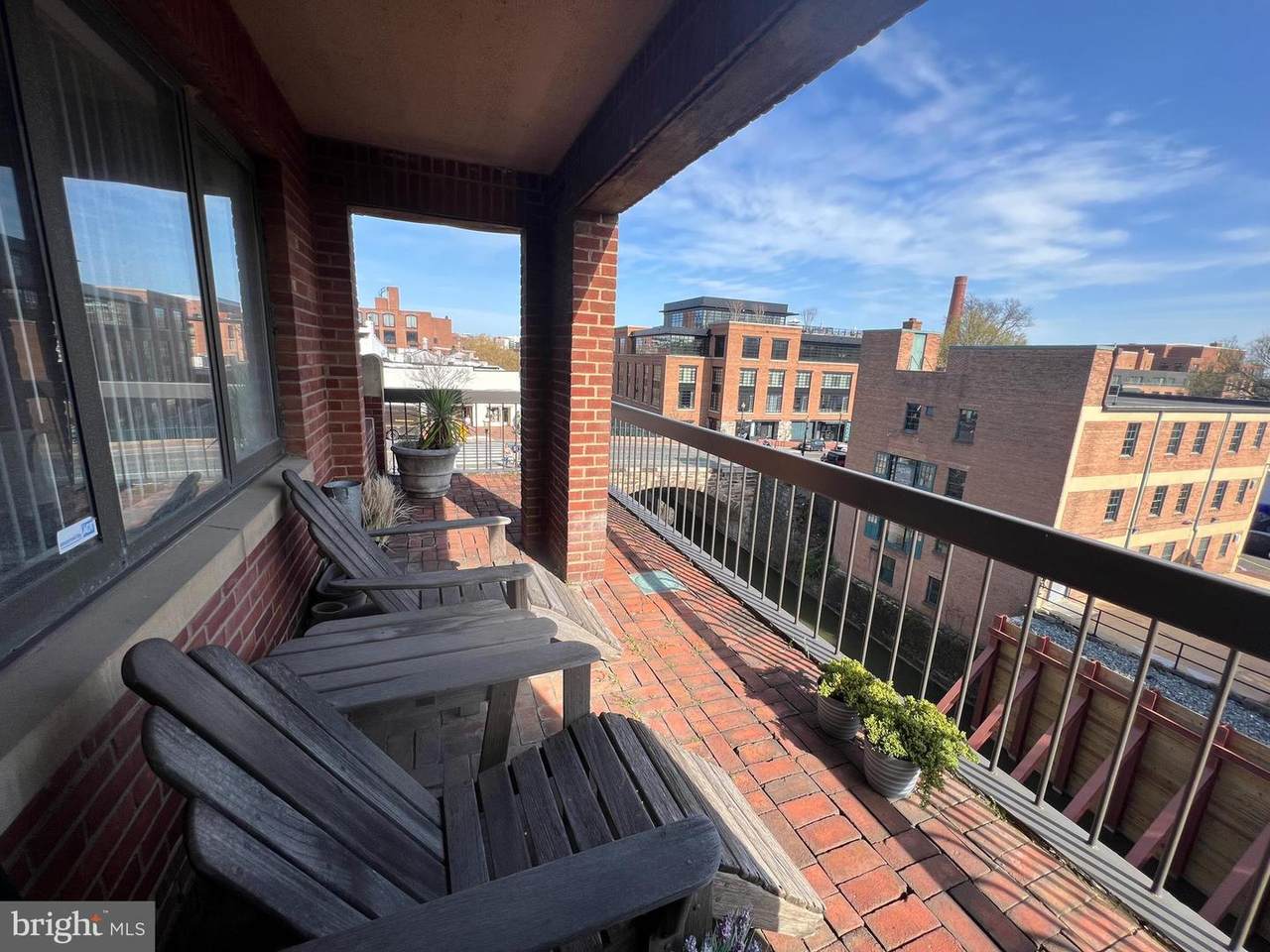 1080 Wisconsin Avenue - Photo 1