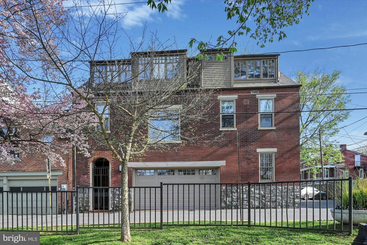 230 Marion Street - Photo 1