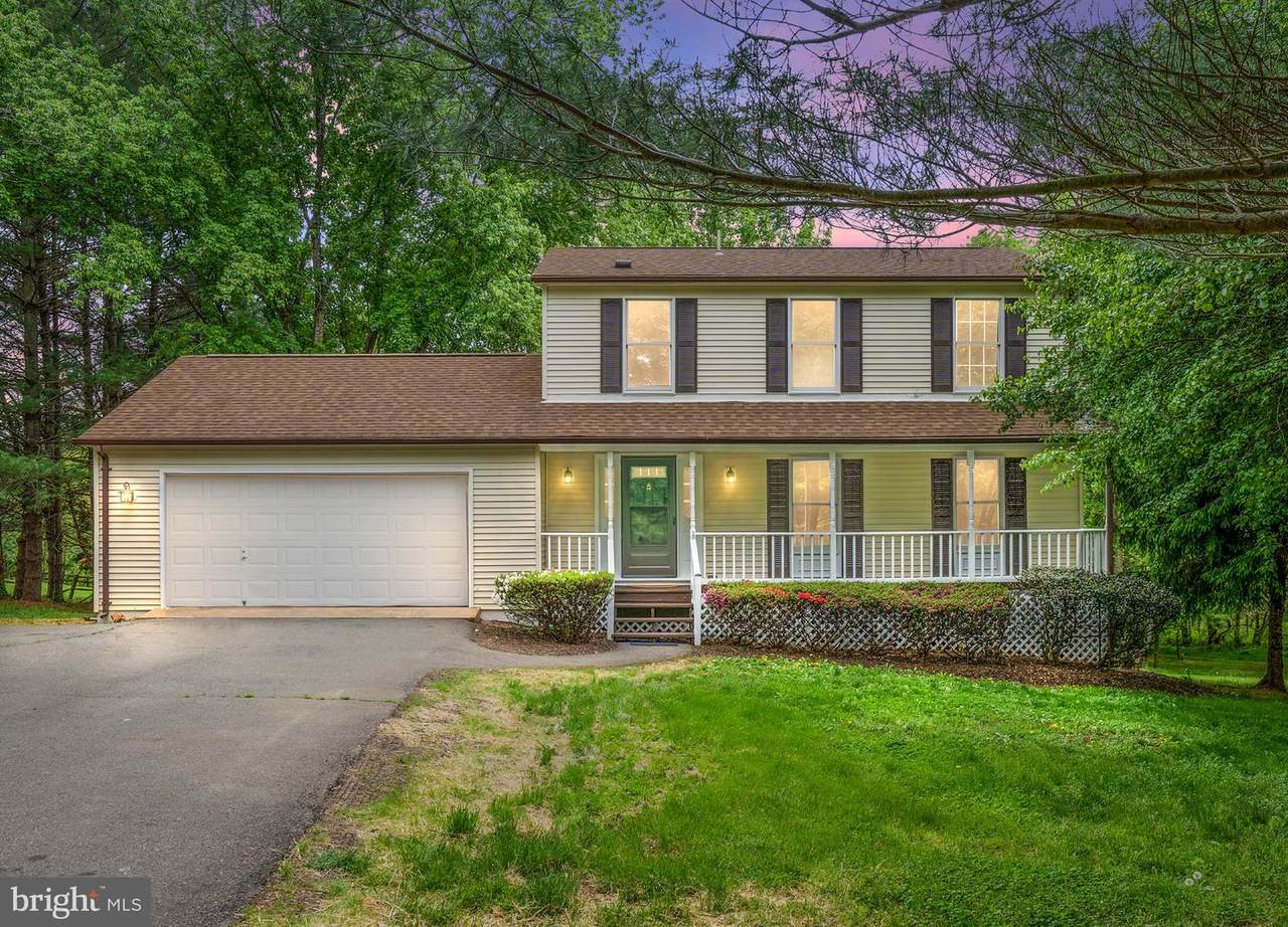 9613 Routts Hill Road - Photo 1