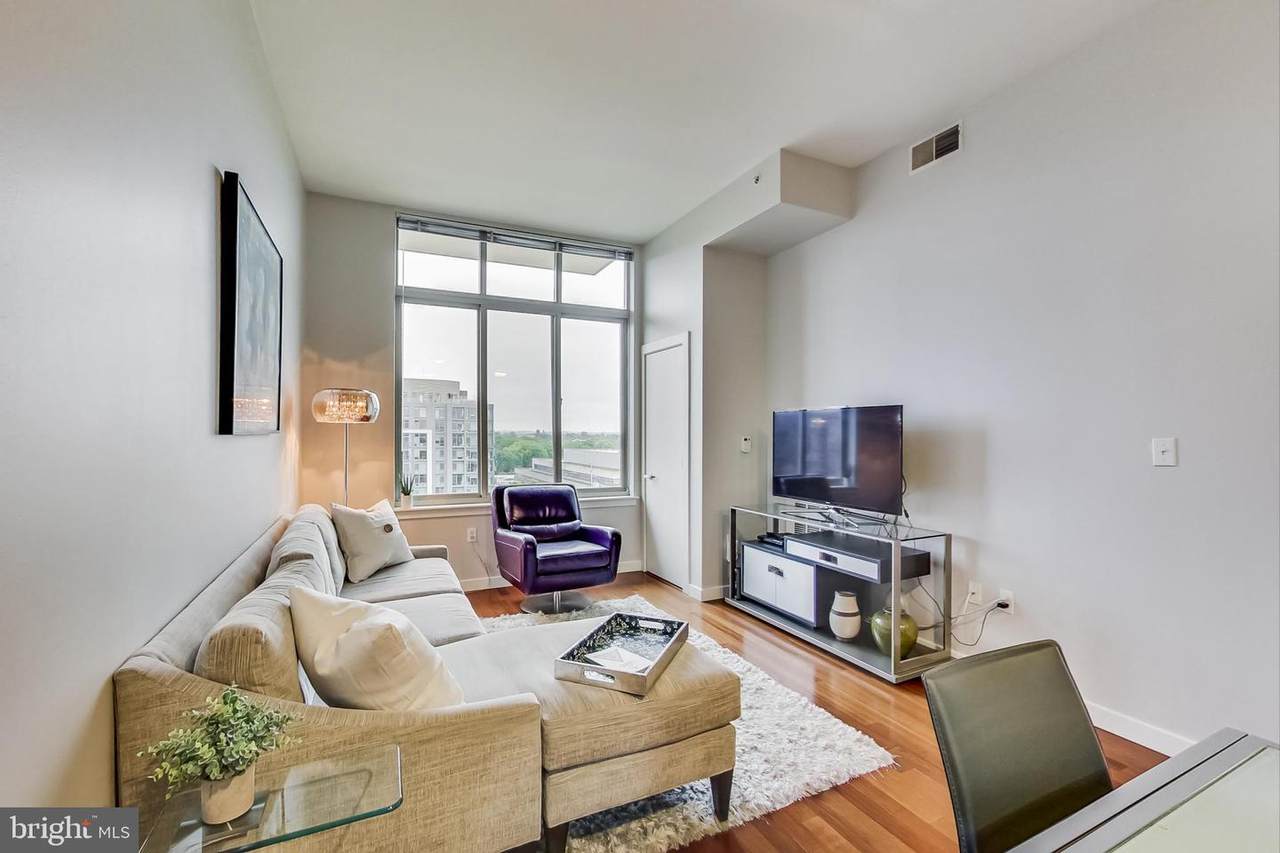 1000 New Jersey Avenue - Photo 1