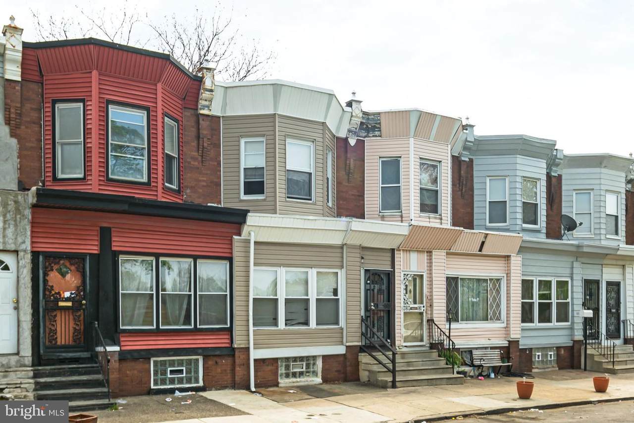 4319 9TH Street - Photo 1