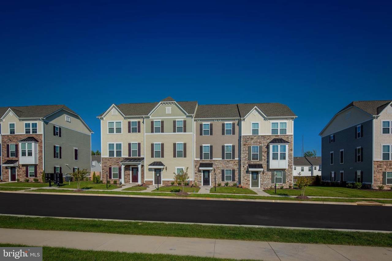 1535 Wilmer Park Lane - Photo 1
