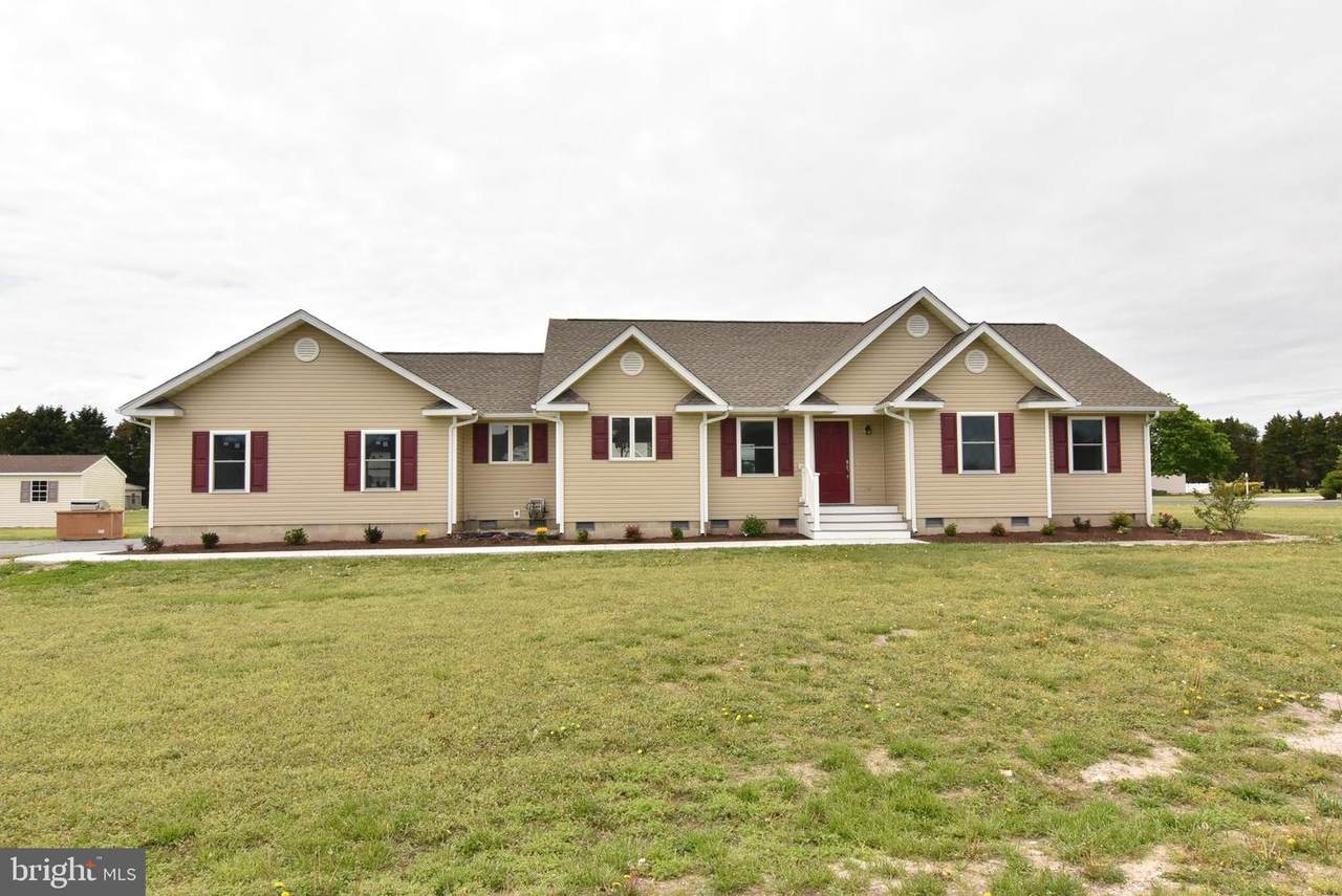101 Woodland Way - Photo 1