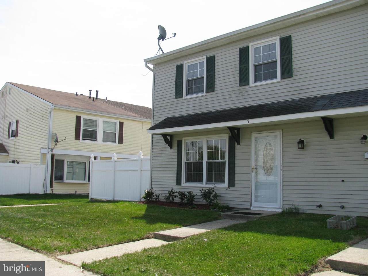5 Lyric Court - Photo 1