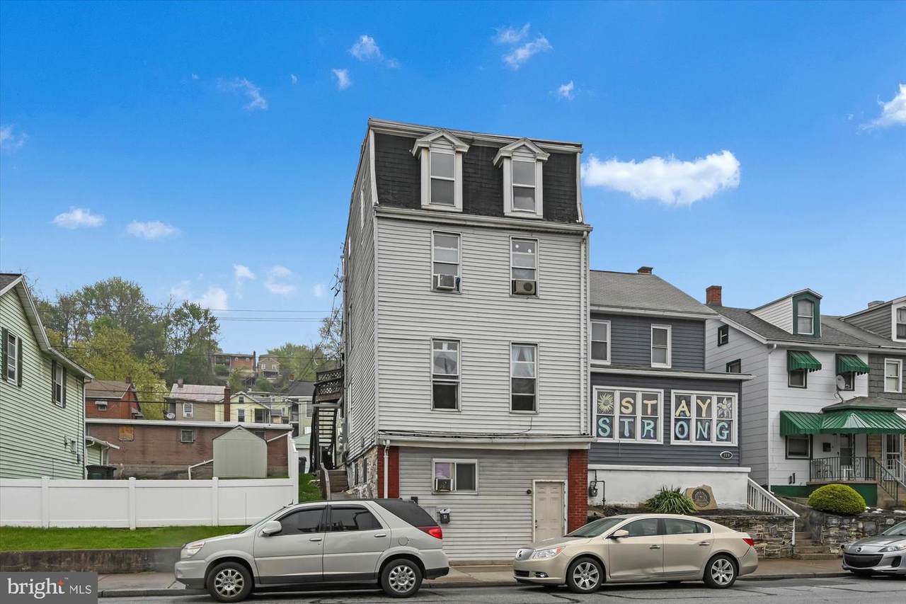 317 Front Street - Photo 1