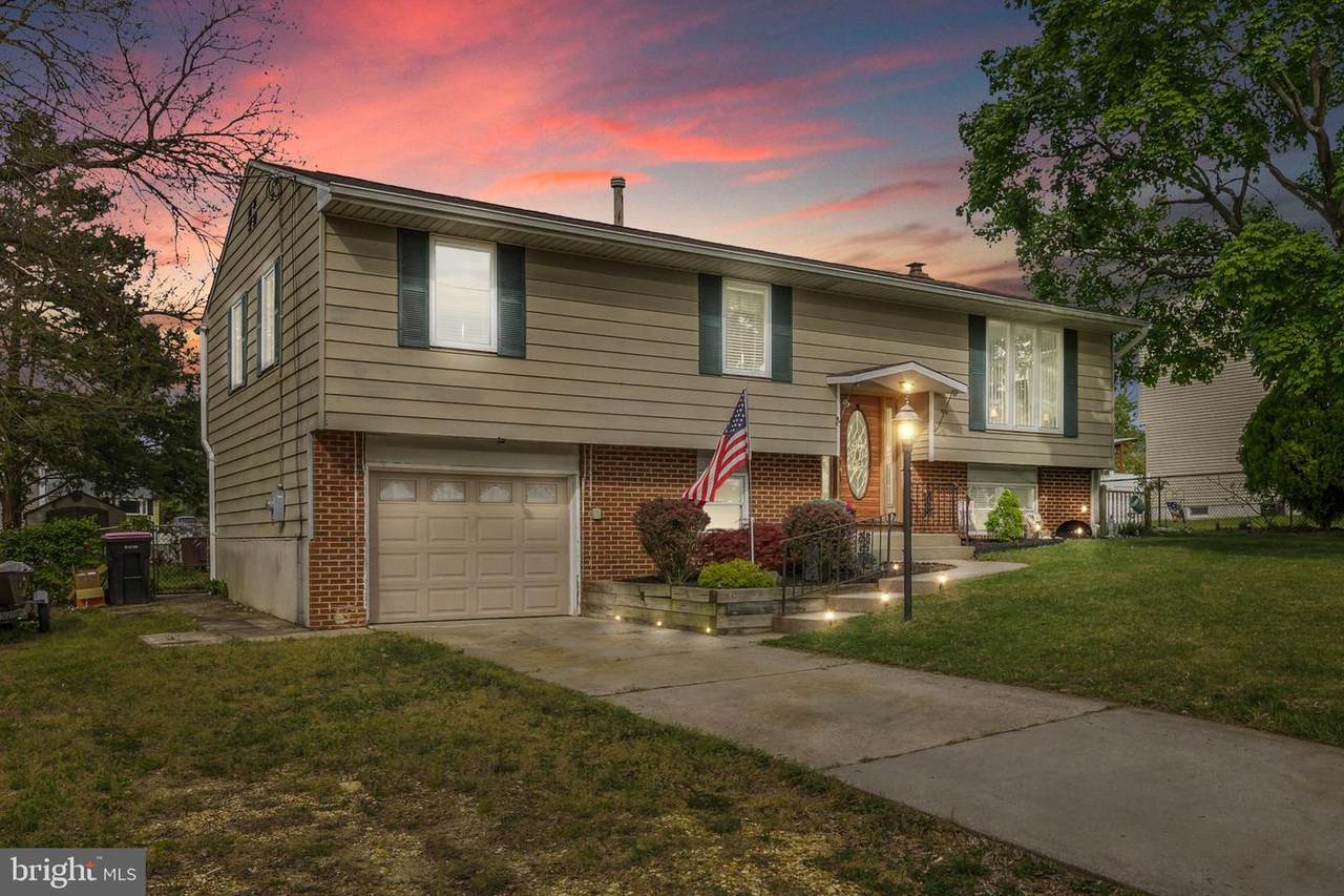 227 Empire Avenue - Photo 1