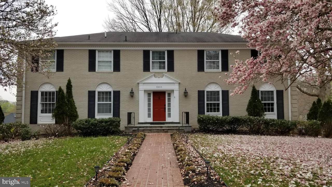 1800 Briar Ridge - Photo 1