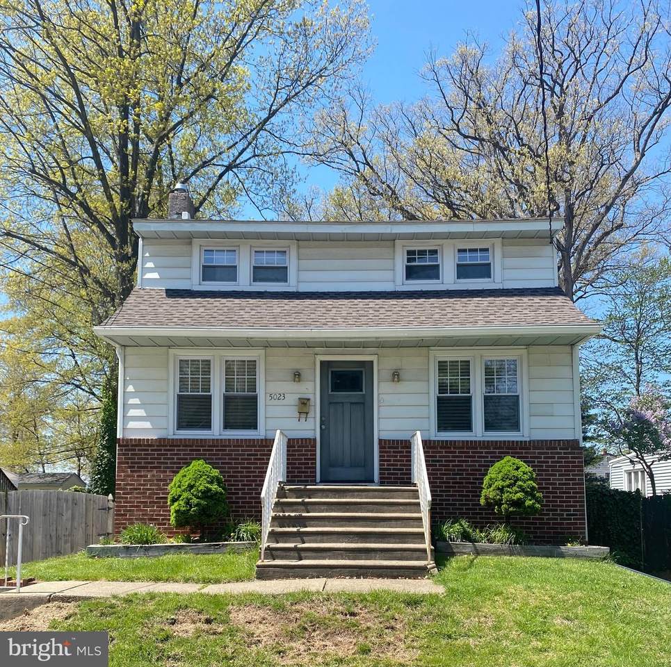 5023 Lexington Avenue - Photo 1