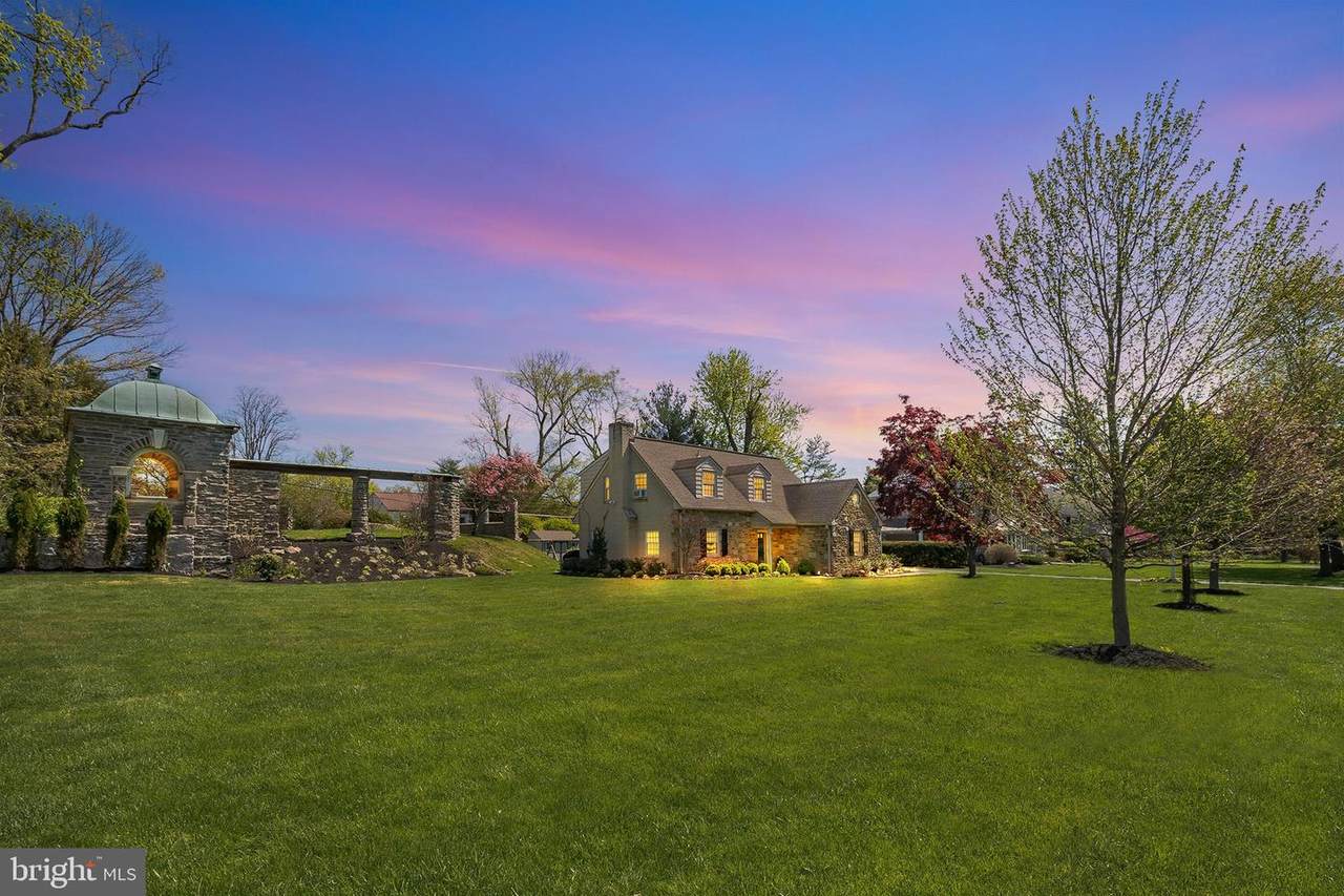 1259 Fairacres Road - Photo 1
