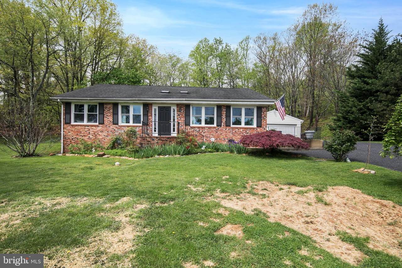 10314 Putman Road - Photo 1