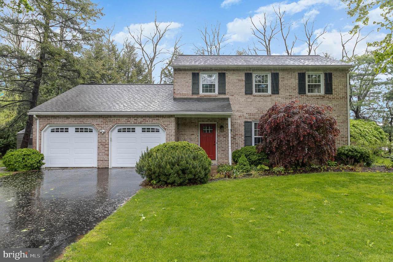 102 Suncrest Road - Photo 1