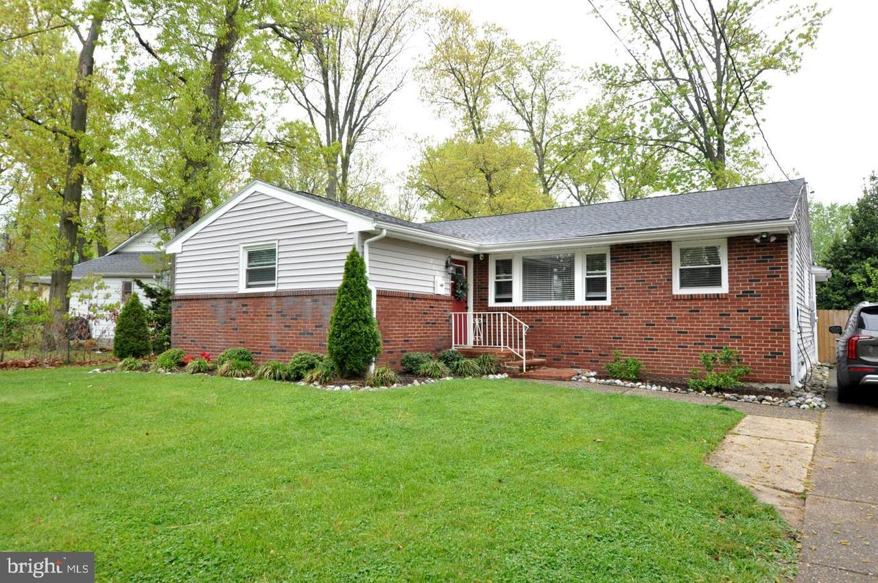 306 Woodland Avenue - Photo 1