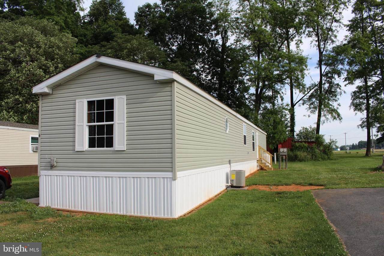 4 Locust Lane - Photo 1