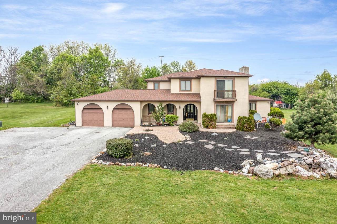 5297 Lincoln Hwy W - Photo 1
