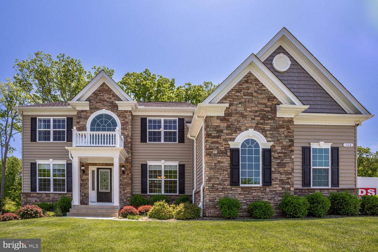 162 Oakland Hall Road - Photo 1