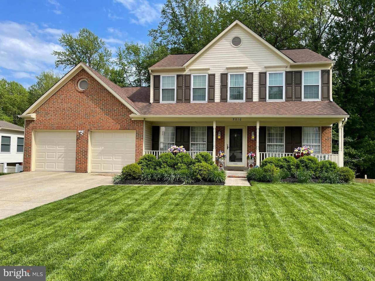 9816 Fox Run Drive - Photo 1