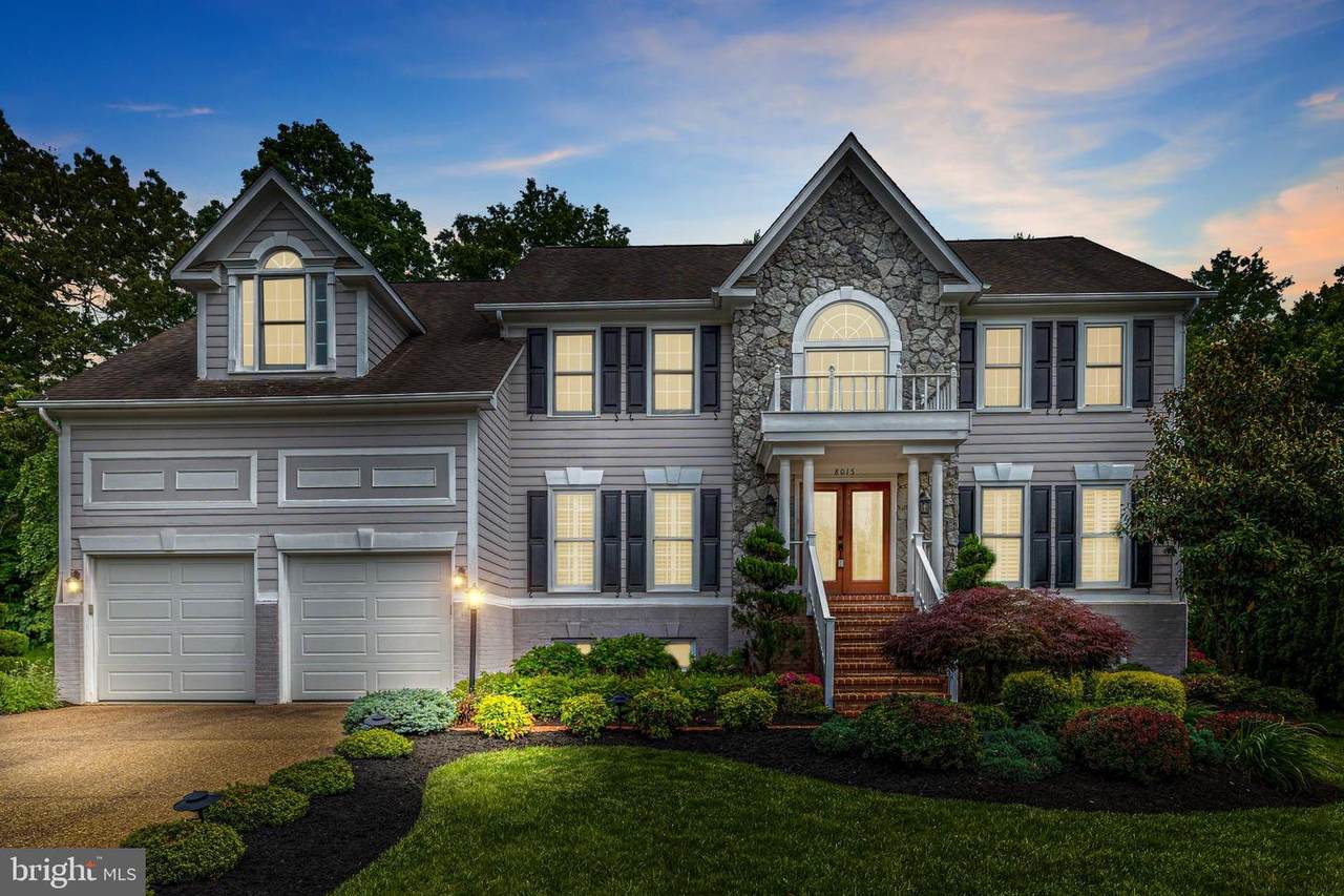 8015 Bonnie Briar Loop - Photo 1