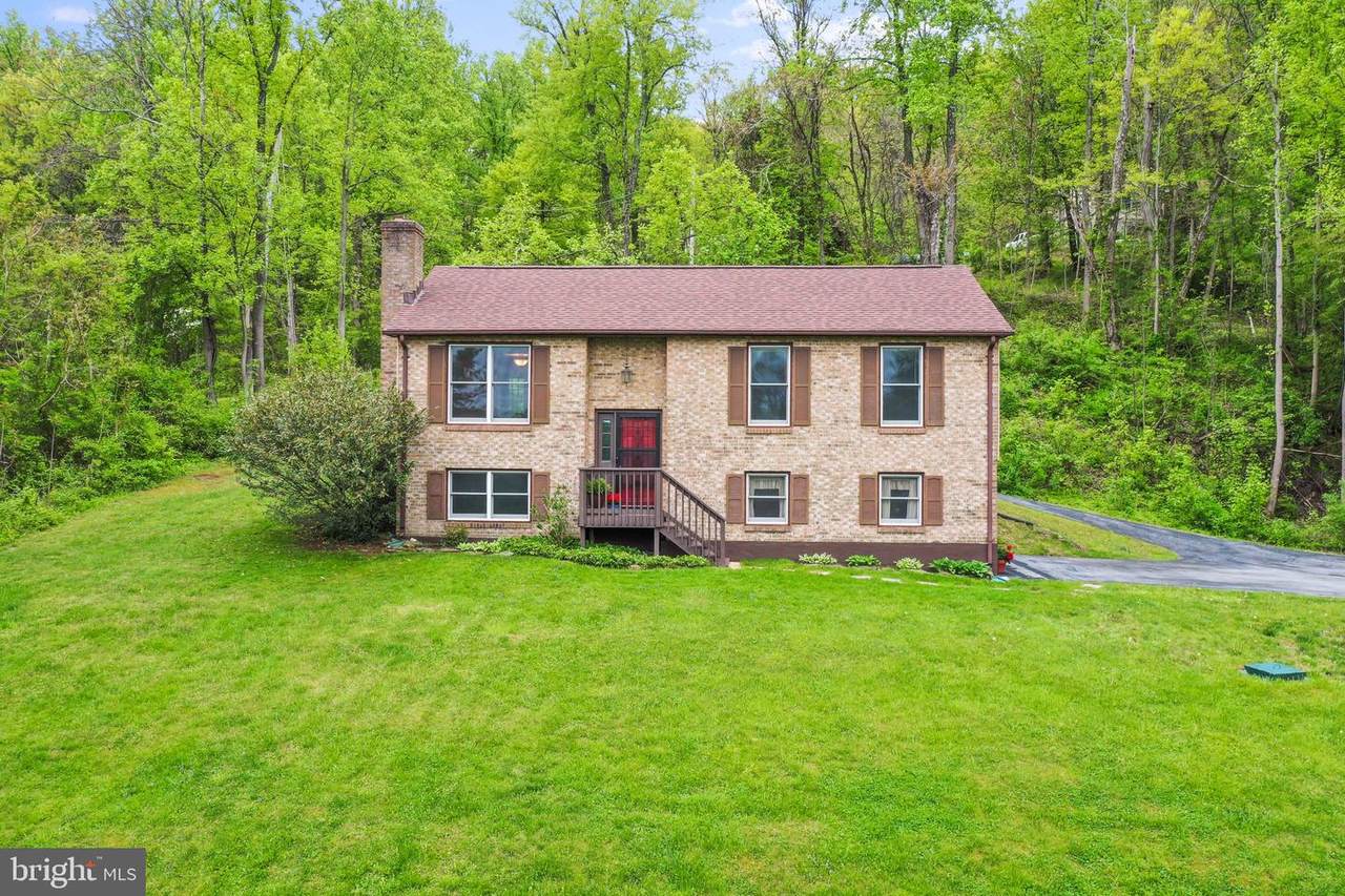 272 Oak Heights Road - Photo 1
