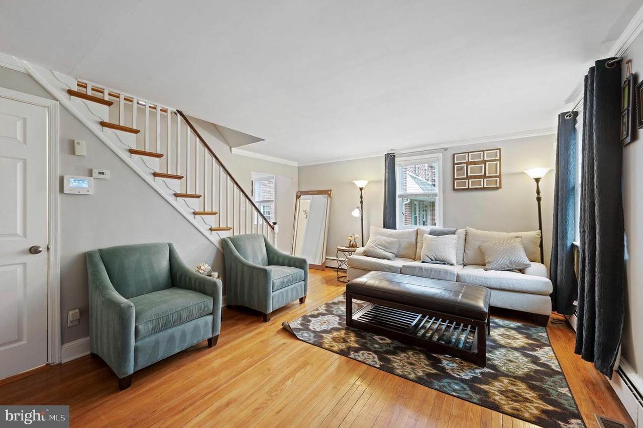3336 Midvale Avenue - Photo 1