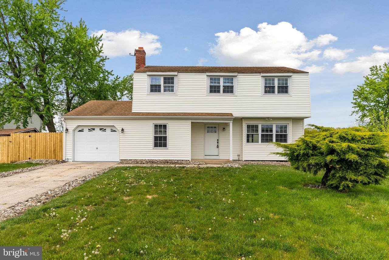 10 Spring Hill Drive - Photo 1