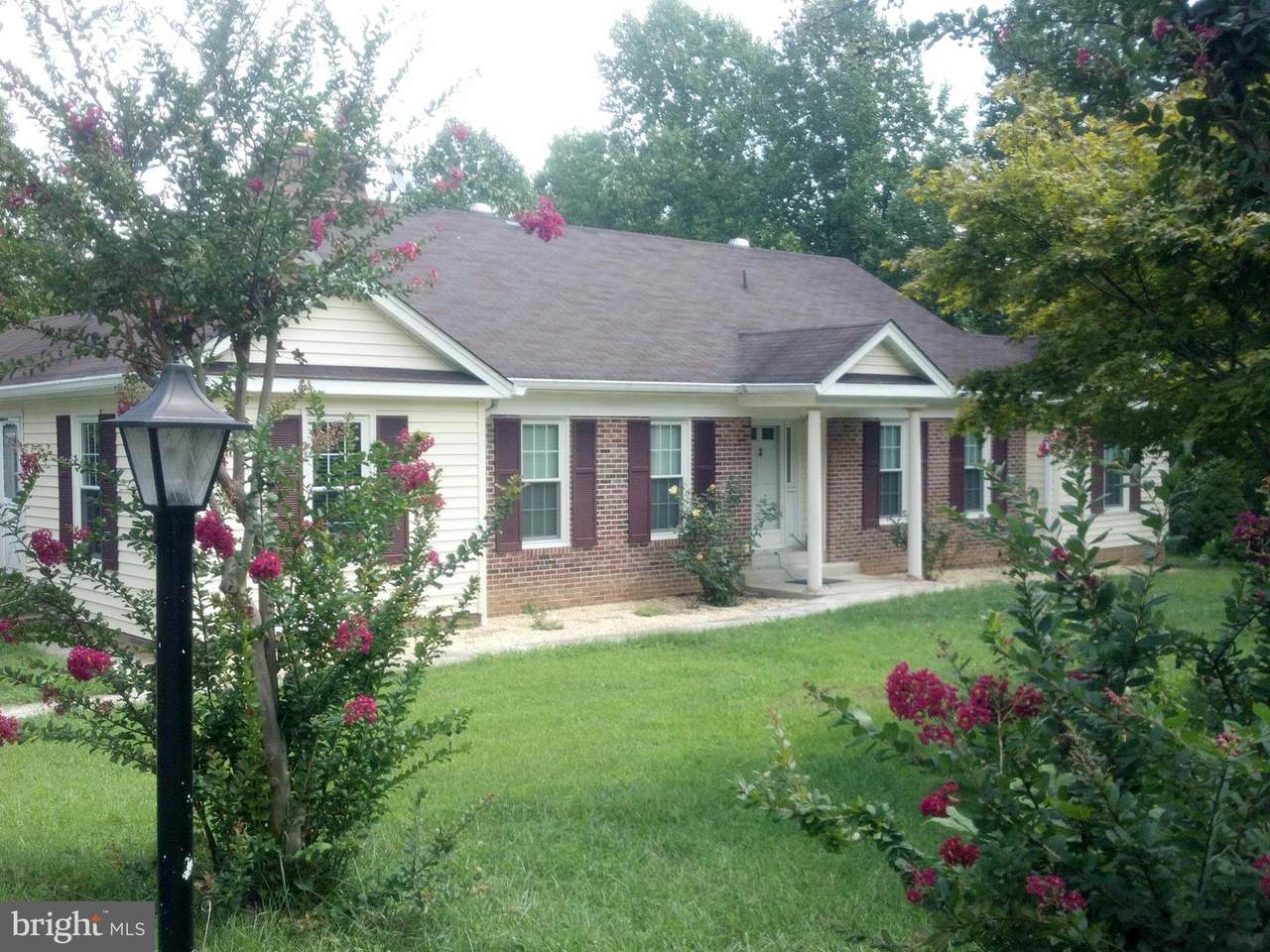 5621 Hardesty Road - Photo 1