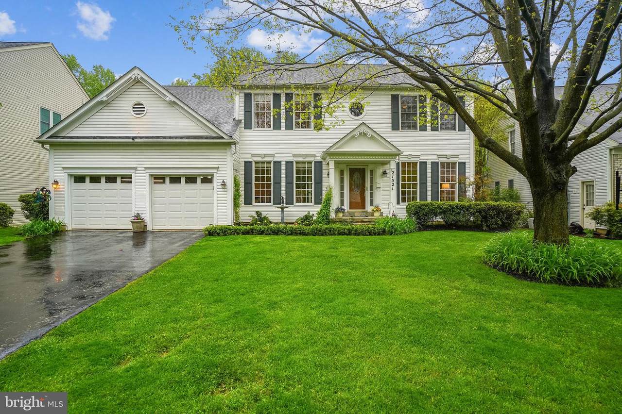 21521 Manor View Circle - Photo 1