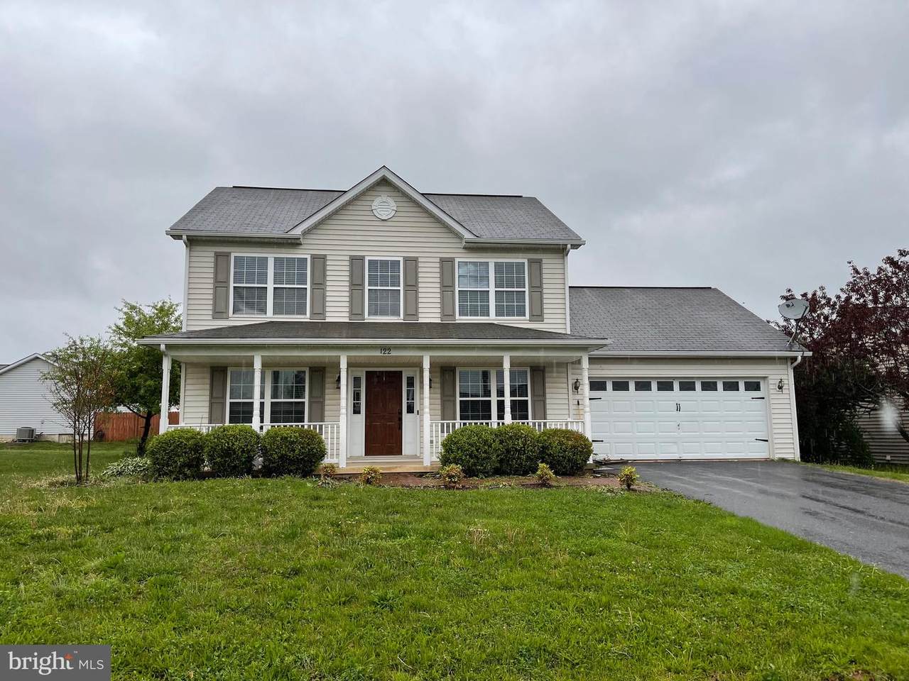 122 Escalade Lane - Photo 1