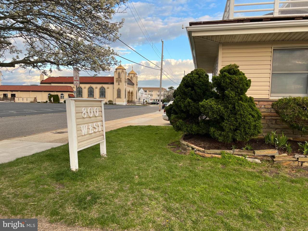 800 Brigantine Avenue - Photo 1