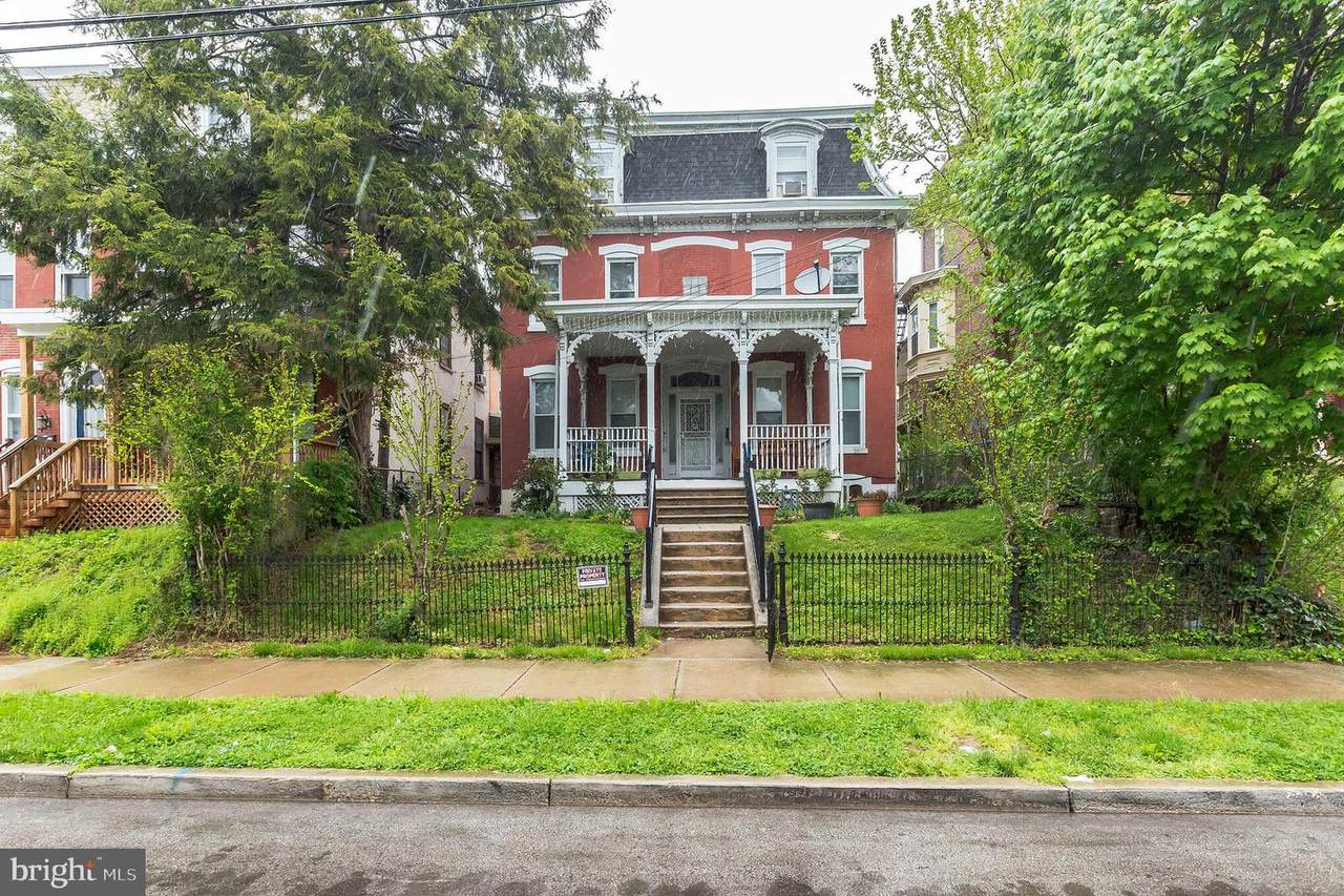 221 Jacoby Street - Photo 1