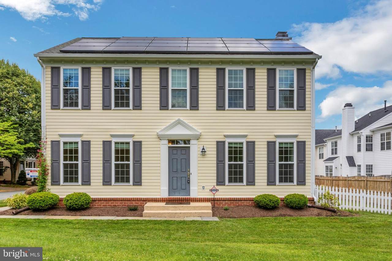 9601 Oyster Point Way - Photo 1