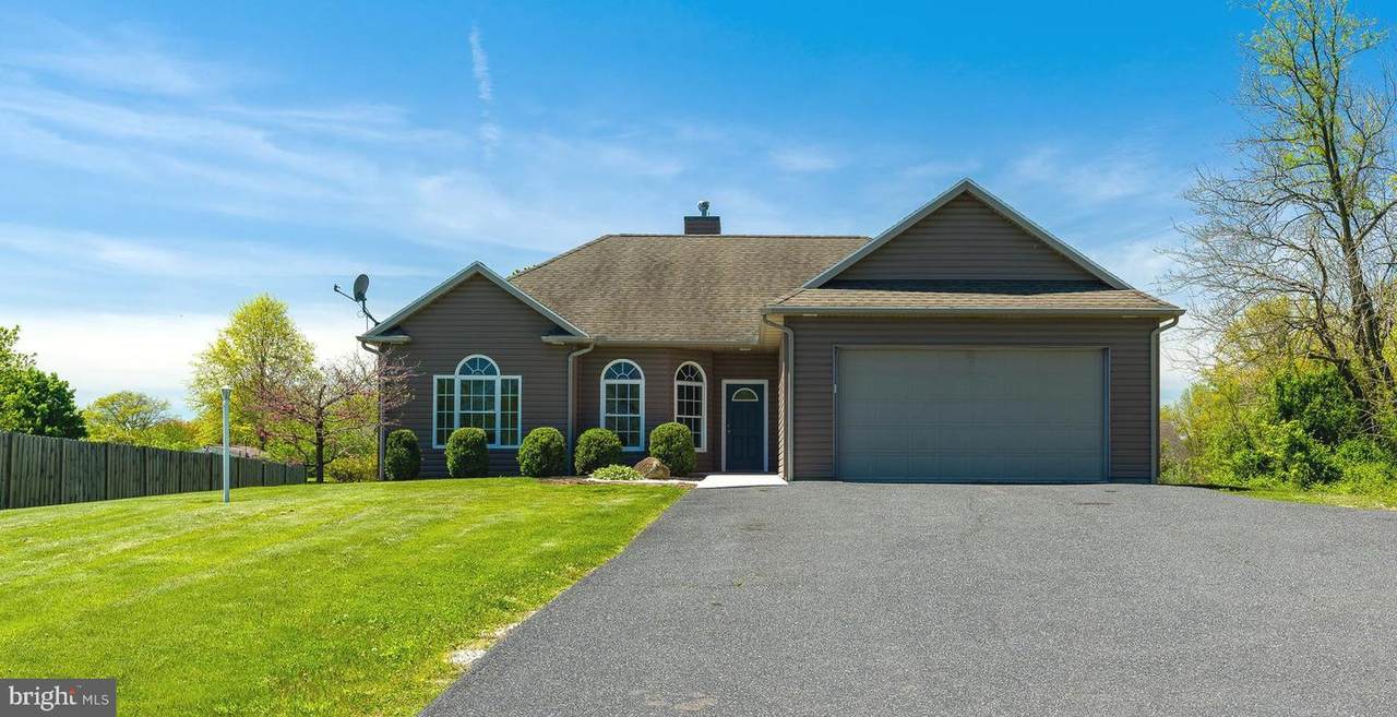 232 Hunterstown Road - Photo 1