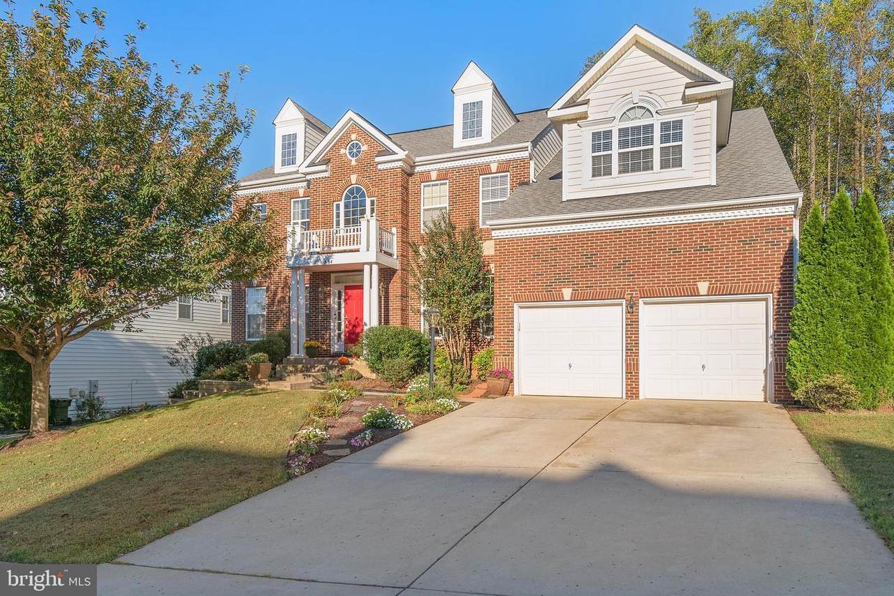 834 Kingsbrook Road - Photo 1