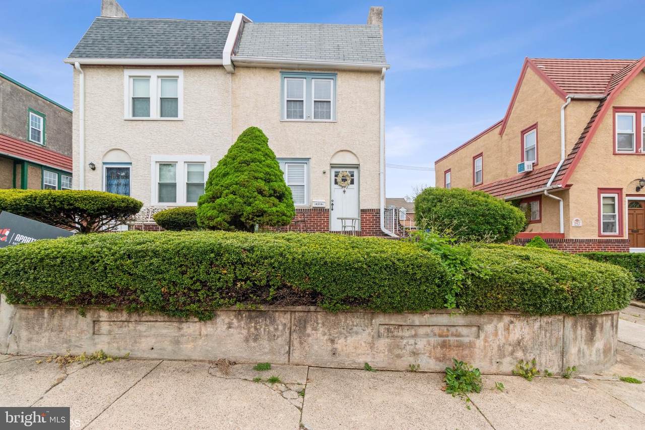 255 Greenwood Avenue - Photo 1
