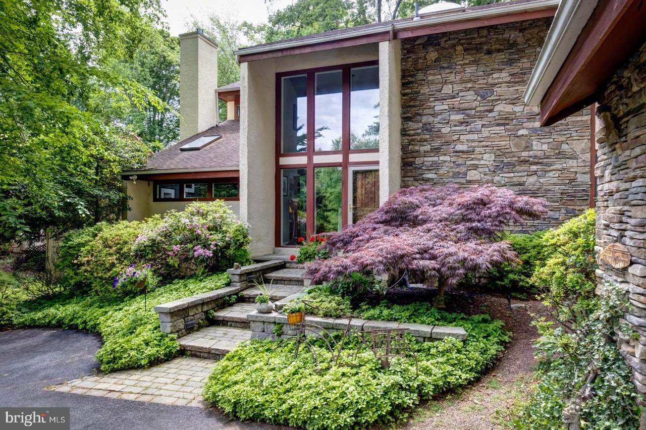 222 Pheasant Run Drive - Photo 1