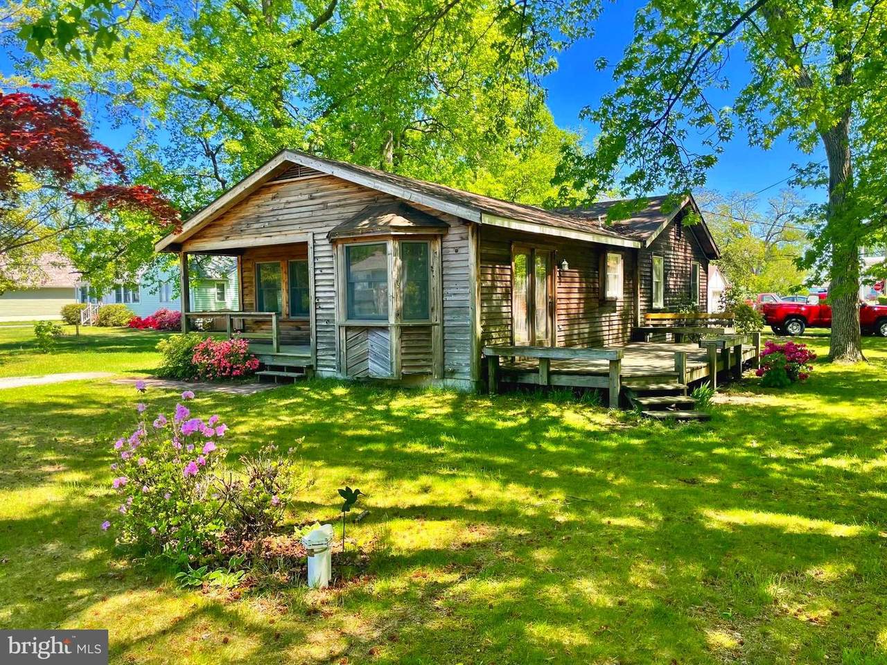 7833 Appletree Road - Photo 1